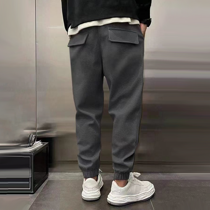 Noah | Relaxed Jogger met Tailored Twist